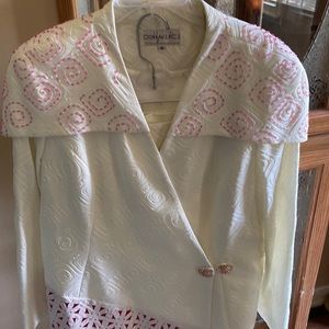 Donna Vinci EUC, pink and white skirt and jacket